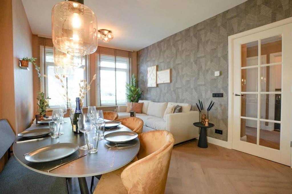 Haya Beachhouse - King * Den Haag